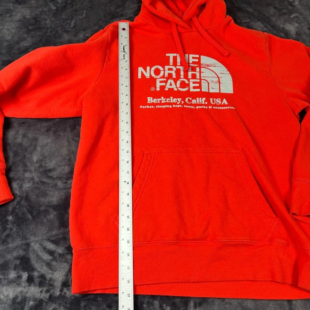The North Face Hoodie Mens Large Red Berkeley Calif USA Graphic Sweatshirt